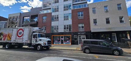 387 Manhattan Ave, Brooklyn, NY for rent Building Photo- Image 1 of 3