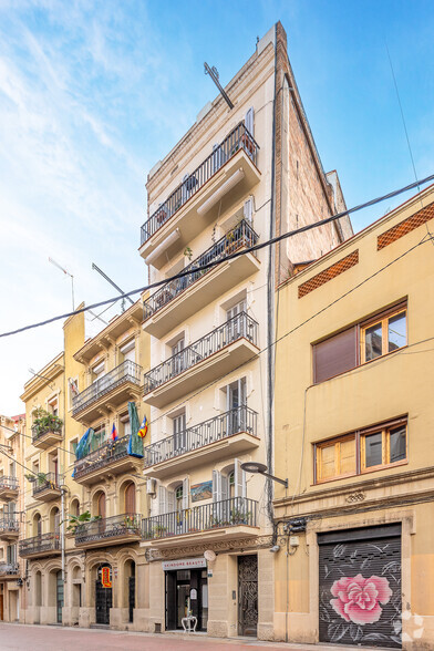 Carrer De Rossend Nobas, Barcelona, Barcelona for sale - Primary Photo - Image 1 of 1