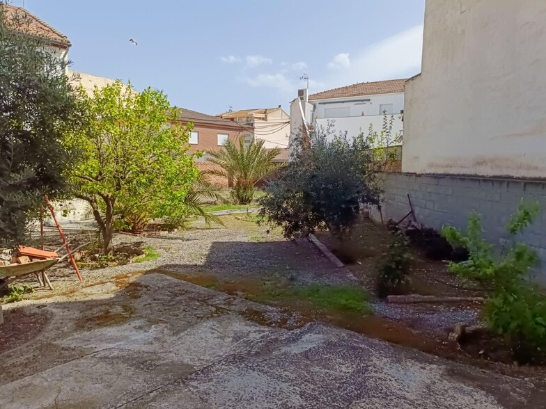 Calle Virgen del Carmen, Churriana de la Vega, Granada for sale - Building Photo - Image 2 of 12