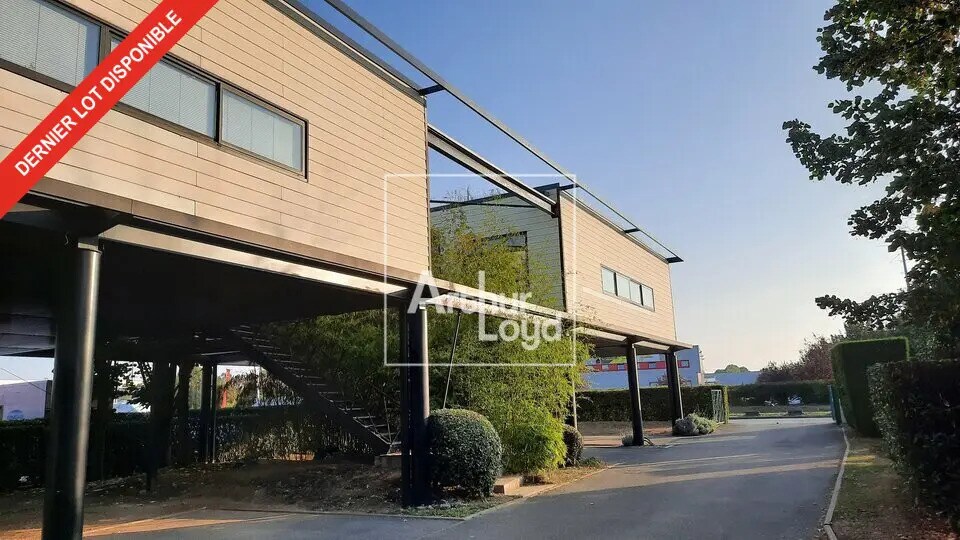 Location Bureaux 90 m² - Photo 1