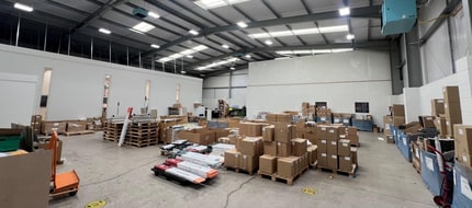 Belmore Way, Derby to rent Interior Photo- Image 1 of 7