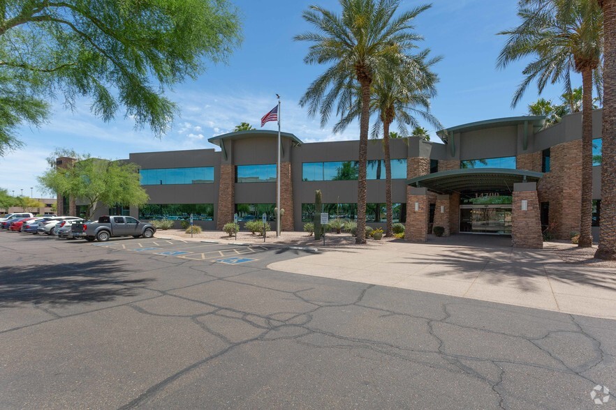 14300 N Northsight Blvd, Scottsdale, AZ for rent - Primary Photo - Image 1 of 25