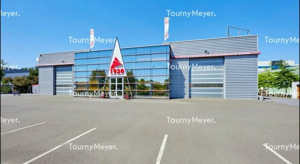 Vente Local d'activités 1 050 m² - Photo 1