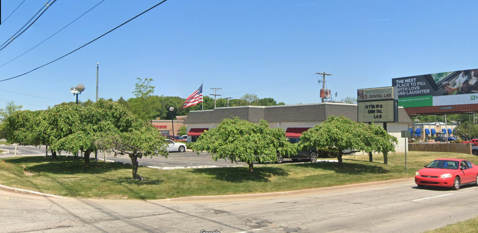 119 W Ireland Rd, South Bend, IN for sale - Building Photo - Image 3 of 7