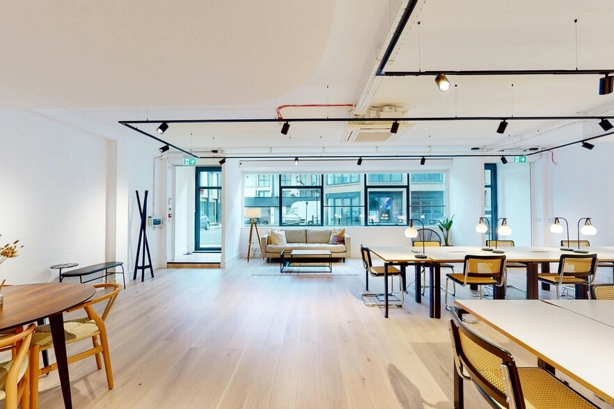 5-9 Long St, London to rent - Building Photo - Image 2 of 7