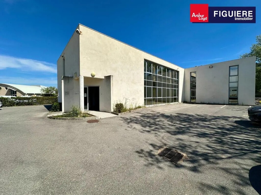 Location Bureaux 165 m² - Photo 1
