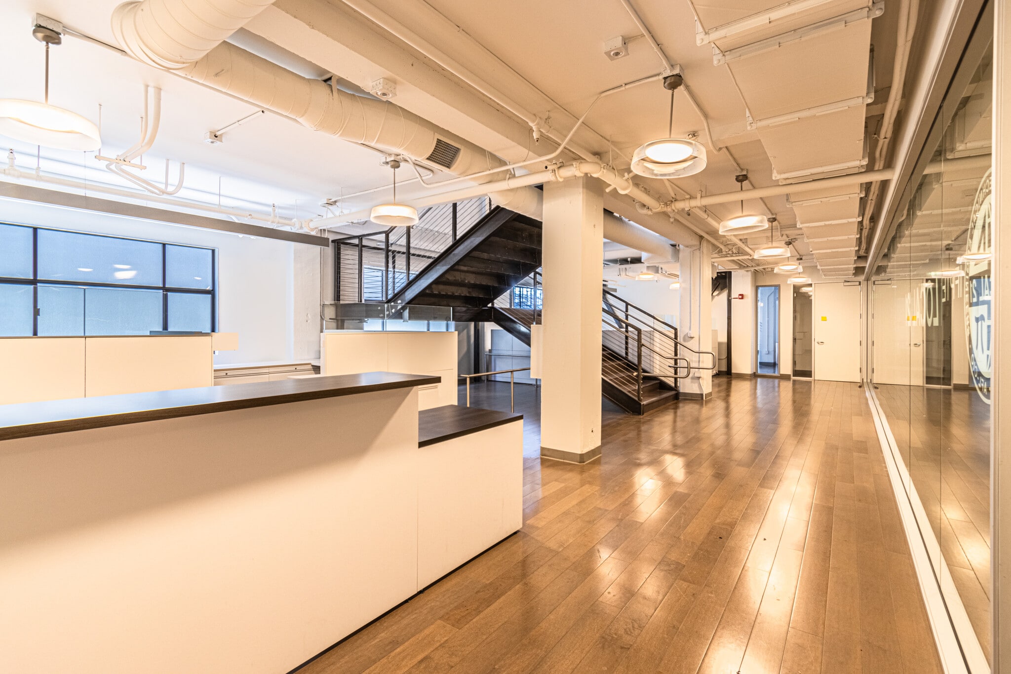 1167-1169 Mission St, San Francisco, CA to rent Interior Photo- Image 1 of 4