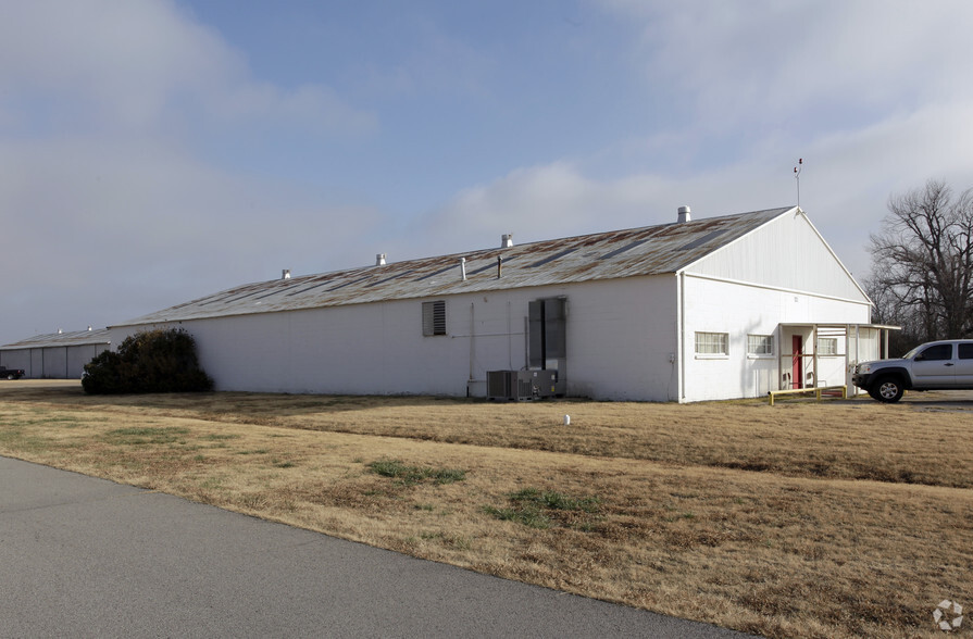 1202 W 36th St N, Tulsa, OK for sale - Primary Photo - Image 1 of 1