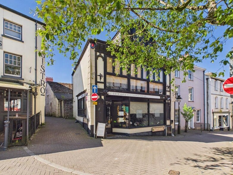 5 St Marys St, Carmarthen for sale - Building Photo - Image 1 of 13
