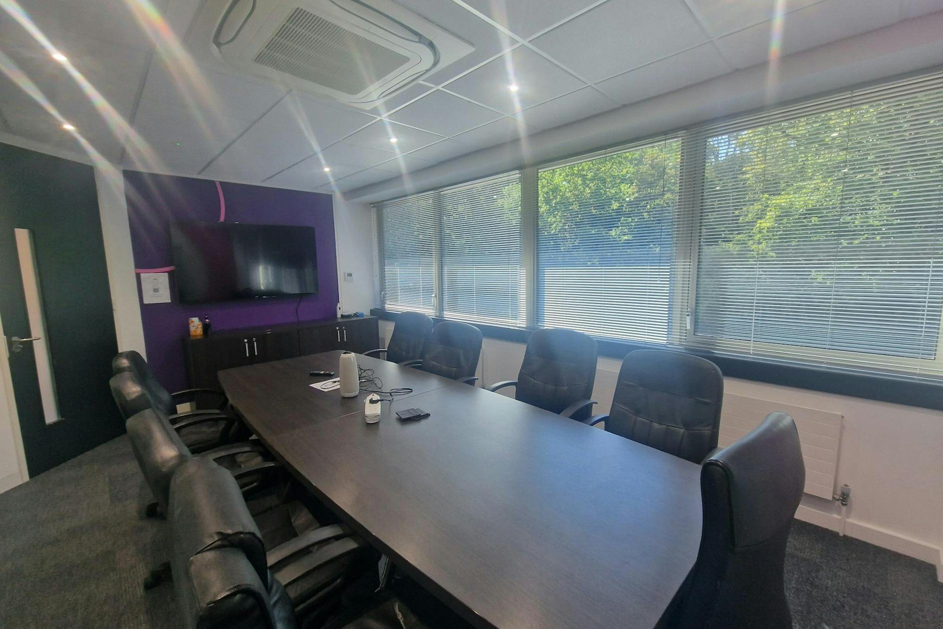 Crockford Ln, Chineham to rent Interior Photo- Image 1 of 4