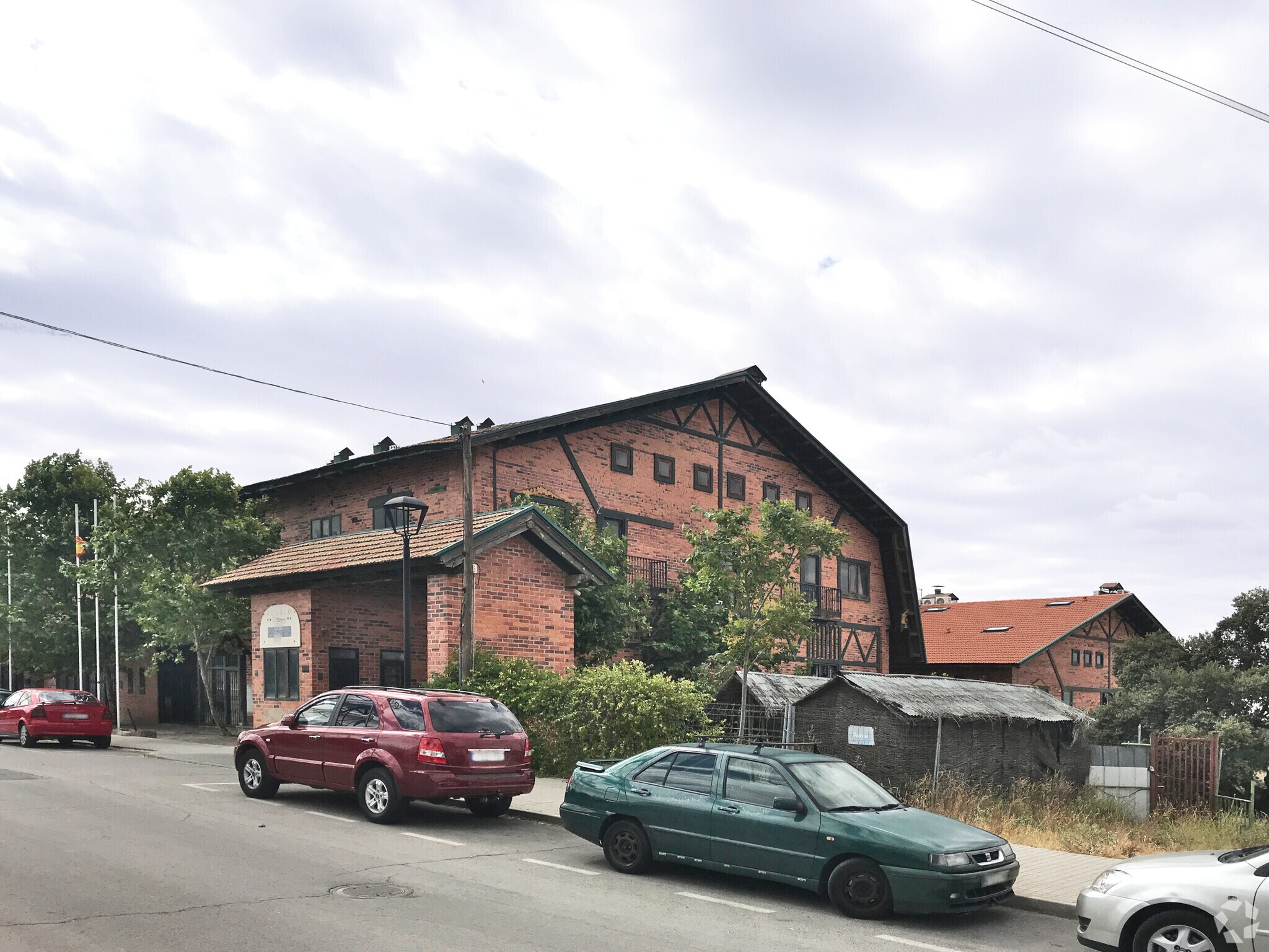 Industrial in Sevilla la Nueva, Madrid for sale Primary Photo- Image 1 of 3