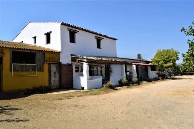 Retail in Tordera, Barcelona for sale - Building Photo - Image 1 of 25