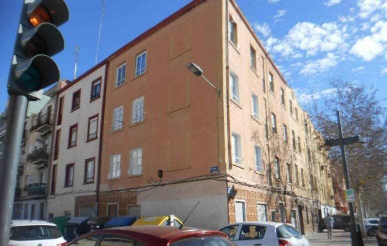 Carrer Montdúver, 17, València, Valencia for sale - Building Photo - Image 2 of 2