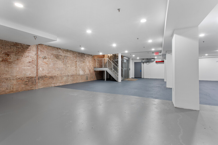 365 Broadway, New York, NY for rent - Building Photo - Image 3 of 6