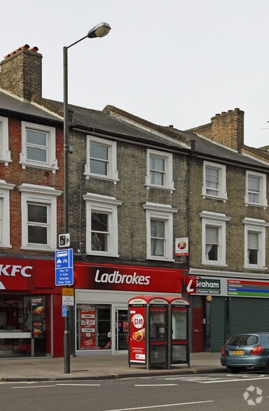 173 Uxbridge Rd, London for sale - Building Photo - Image 2 of 2