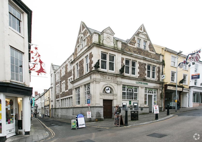 5 High St, Bideford for sale - Primary Photo - Image 1 of 1