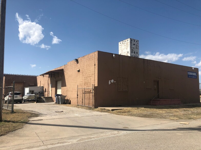 1953-1957 N Santa Fe St, Wichita, KS for sale - Primary Photo - Image 1 of 1