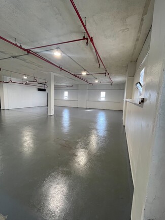 More details for 34-02 Review Ave, Long Island City, NY - Industrial for Rent