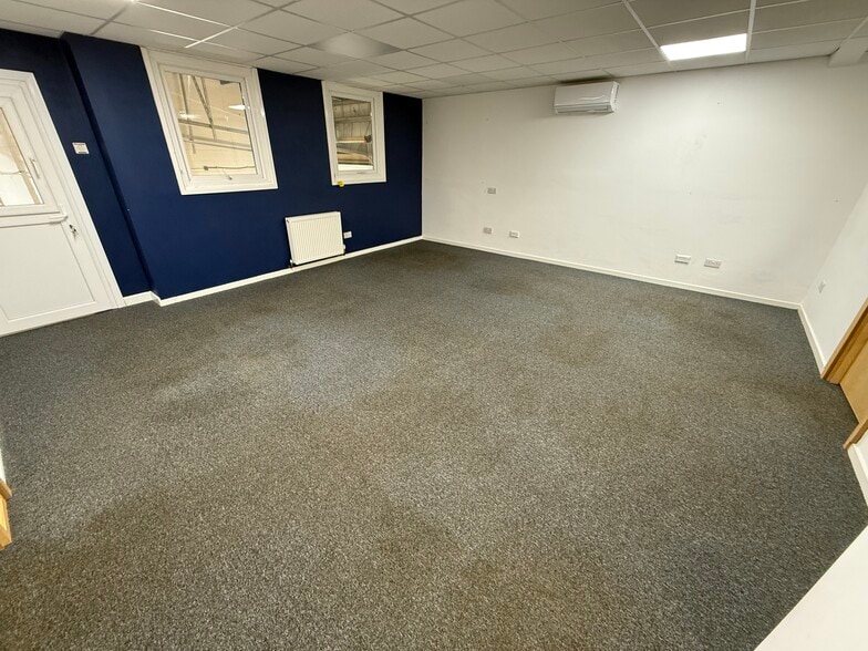 Octavian Way, Gateshead to rent - Building Photo - Image 3 of 6