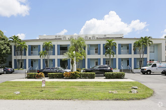 1020 8th Ave S, Naples, FL for rent Building Photo- Image 1 of 8