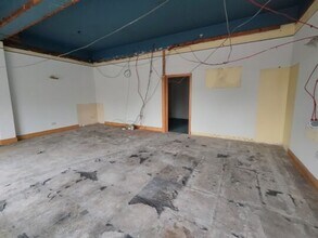 17 Broadway West, Walsall to rent Interior Photo- Image 1 of 4