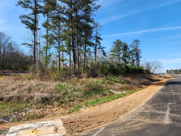 995 Old Dallas Hwy, Douglasville, GA for sale - Building Photo - Image 2 of 3