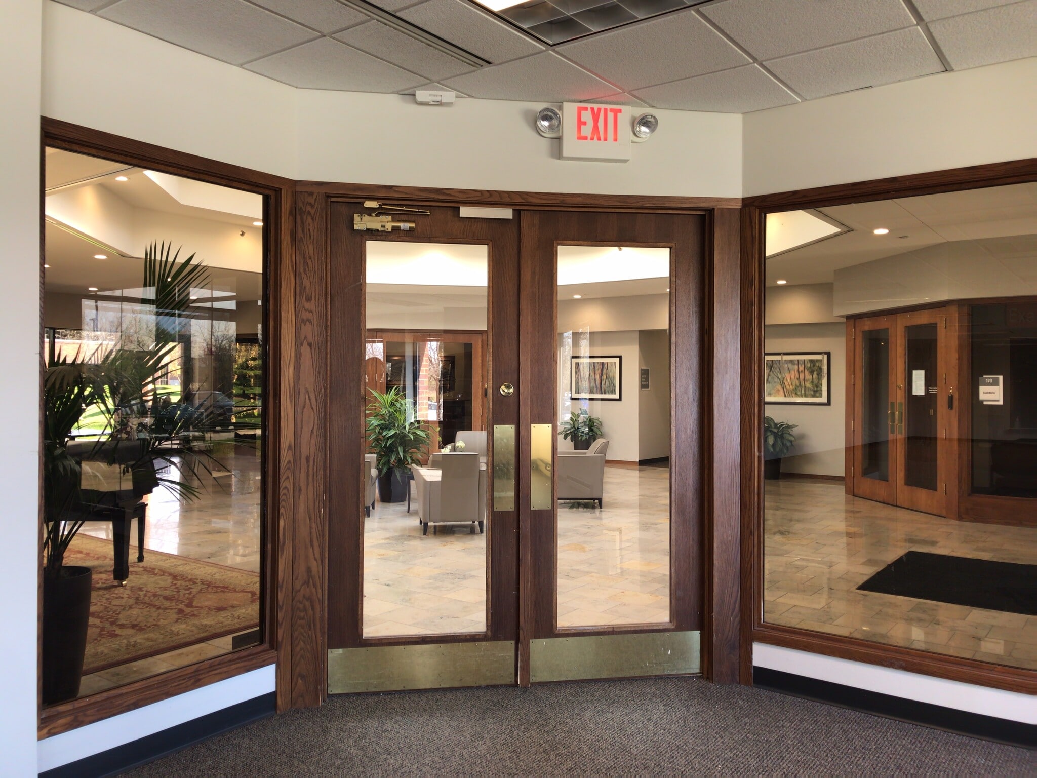 250 N Patrick Blvd, Brookfield, WI to rent Interior Photo- Image 1 of 10