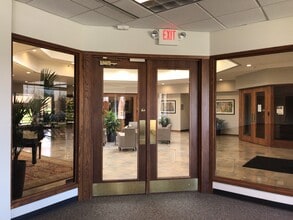 250 N Patrick Blvd, Brookfield, WI to rent Interior Photo- Image 1 of 10