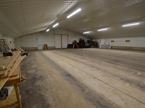 Nadder Ln, South Molton to rent Interior Photo- Image 2 of 3