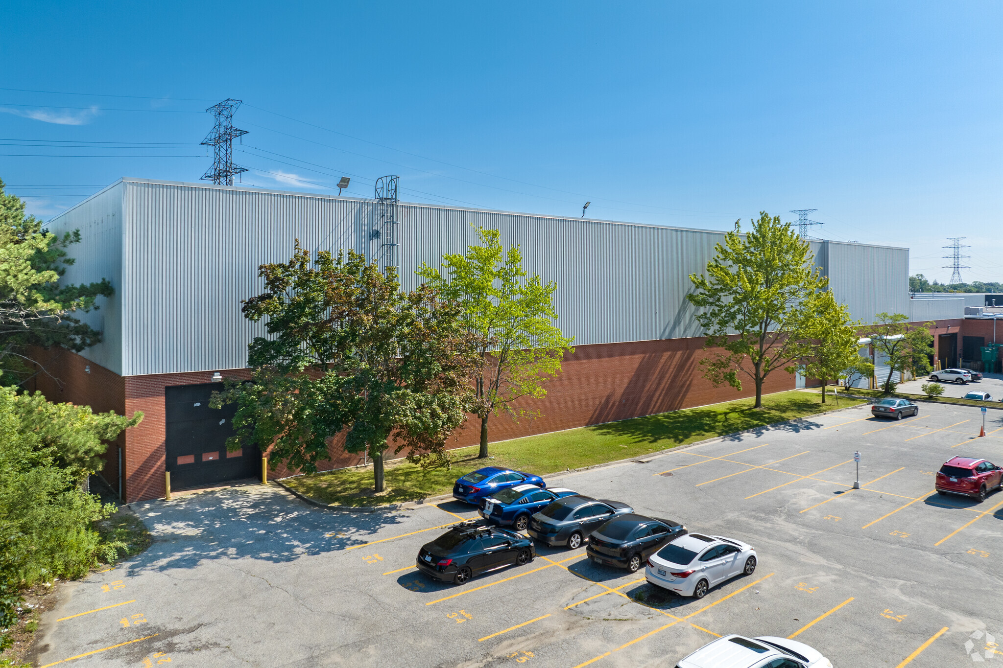 1550 Caterpillar Rd, Mississauga, ON for rent Primary Photo- Image 1 of 12