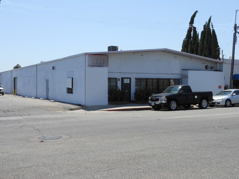 11212 Rush St, South El Monte, CA 91733 UK