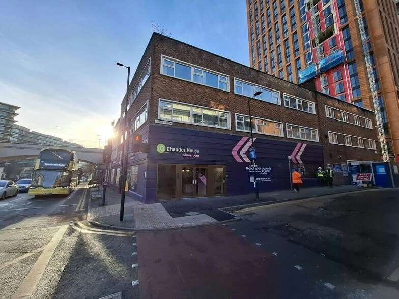 84A-92 London Rd, Manchester to rent - Building Photo - Image 3 of 9