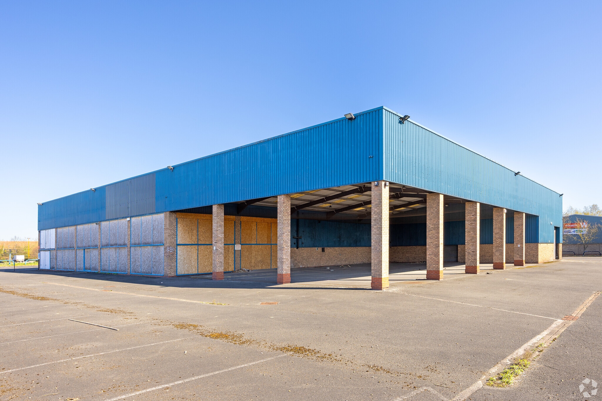 3 Audax Rd, York to rent Building Photo- Image 1 of 6