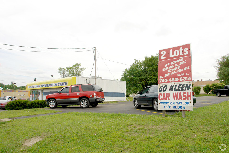 2415 Maple Ave, Zanesville, OH for sale - Primary Photo - Image 1 of 2