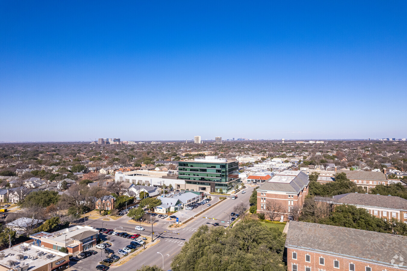 6565 Hillcrest Ave, Dallas 75205 - Hilltop Plaza | LoopNet.co.uk