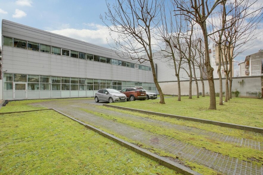 7 Rue Nationale, Boulogne-Billancourt to rent - Building Photo - Image 3 of 16