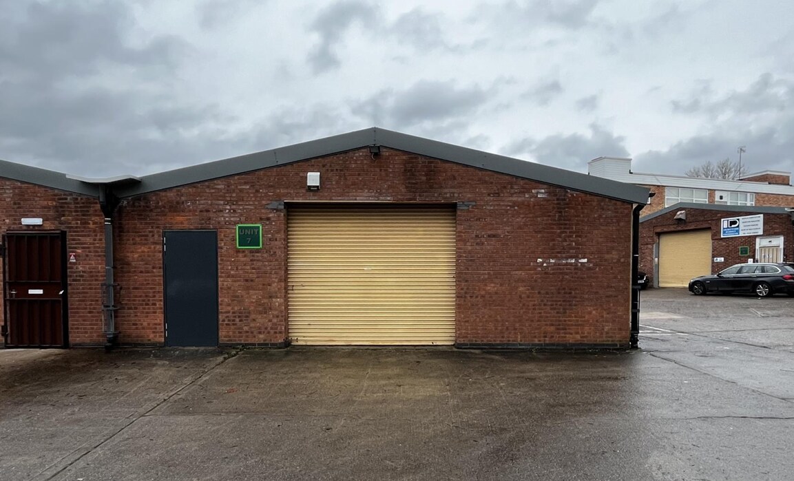 Cornwall Rd, Wigston for sale Primary Photo- Image 1 of 1