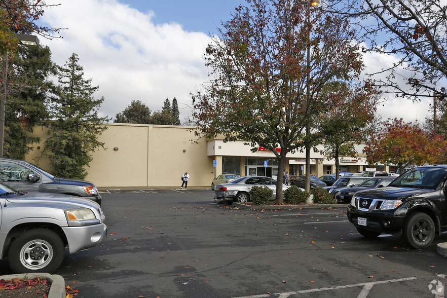 4115-4125 Concord Blvd, Concord, CA for rent - Building Photo - Image 2 of 8