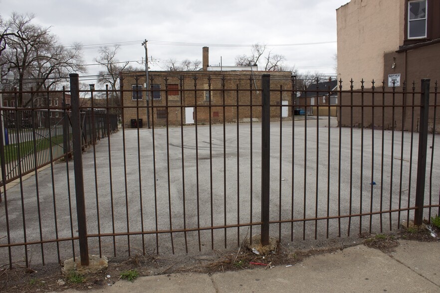 6452 S Ashland Ave, Chicago, IL for sale - Building Photo - Image 1 of 36