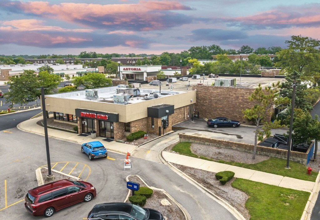 1397-1501 W Dundee Rd, Buffalo Grove, IL to rent Building Photo- Image 1 of 12