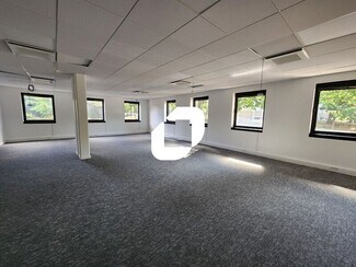 More details for 54 Route De Sartrouville, Le Pecq - Office to Rent