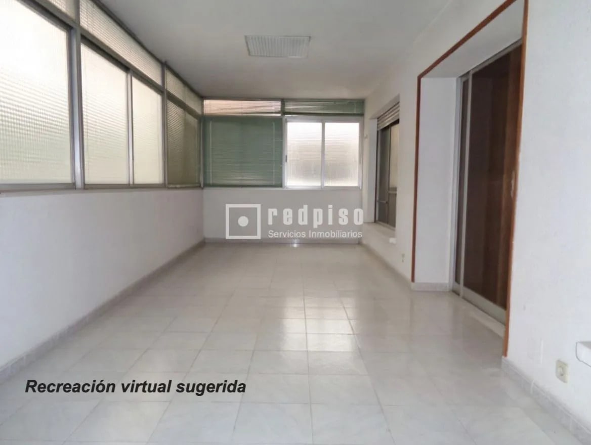 Madrid, MAD 28010 - Unit 3 - - Interior Photo - Image 1 of 17