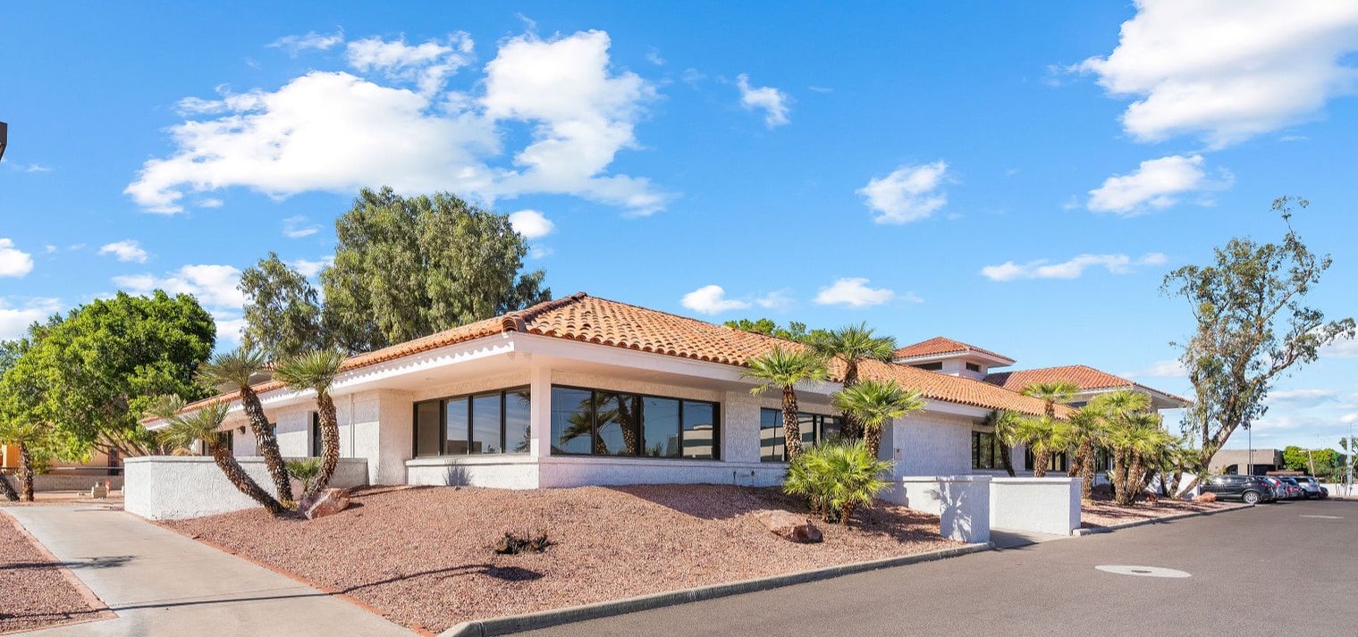 2301 W Dunlap Ave, Phoenix, AZ to rent Building Photo- Image 1 of 7