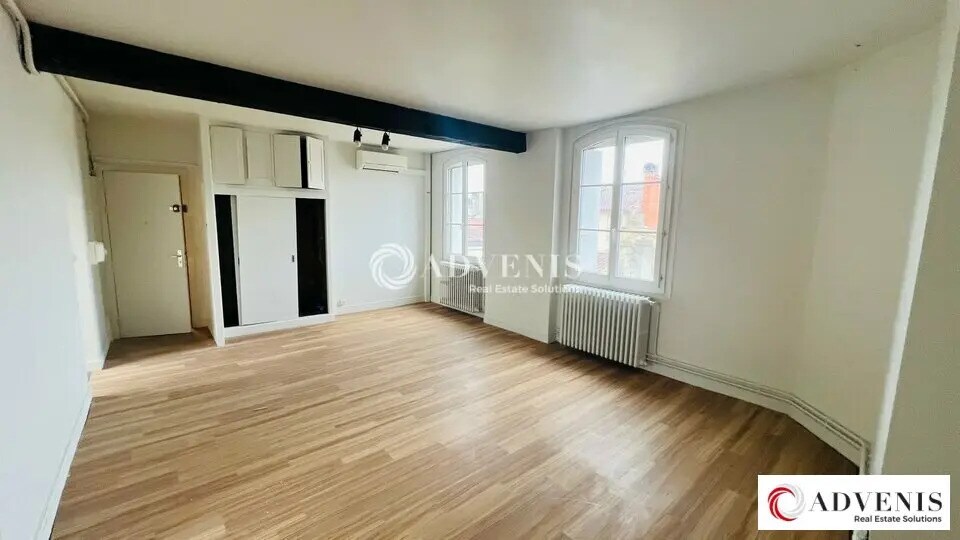 Office in Bordeaux to rent Interior Photo- Image 1 of 7