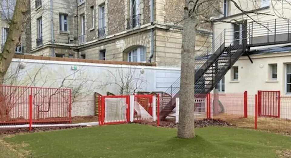 Office in Versailles to rent - Building Photo - Image 3 of 3