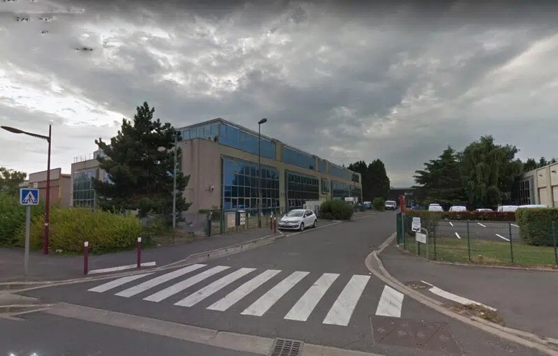 Industrial in Bezons to rent - Building Photo - Image 2 of 8