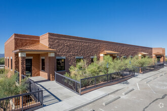 7490 N Oracle Rd, Tucson, AZ for sale Primary Photo- Image 1 of 6