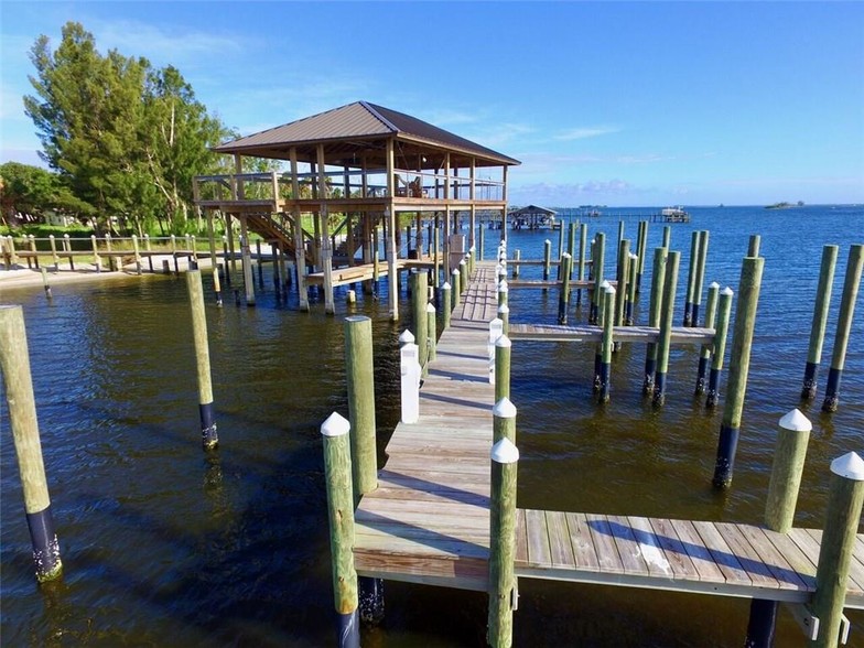 11360 Indian River Dr, Sebastian, FL for sale - Other - Image 1 of 1