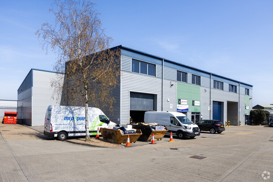 Maidstone Rd, Rochester to rent - Building Photo - Image 3 of 3