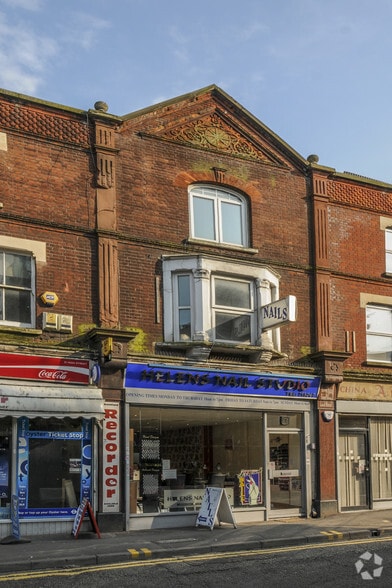 33 High St, Romford for sale - Primary Photo - Image 1 of 1